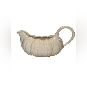 Williams Sonoma Ivory Pumpkin Gravy Boat